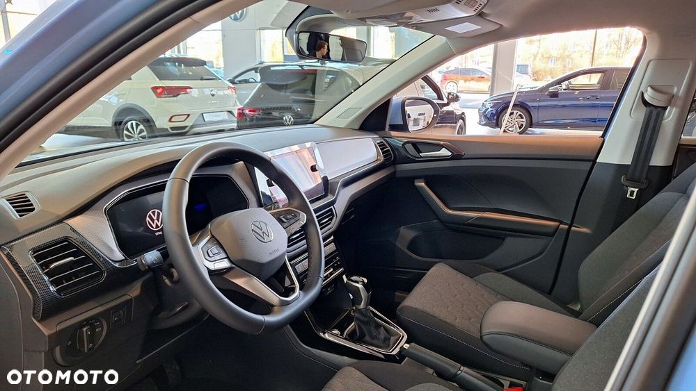 Volkswagen T-Cross - 11
