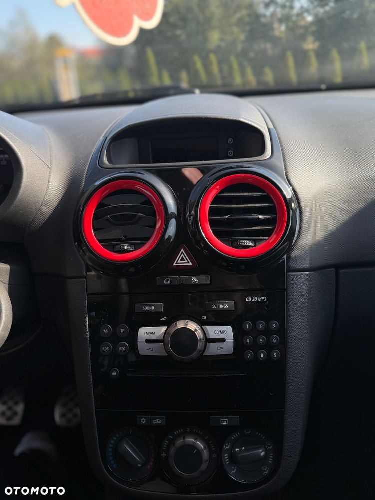 Opel Corsa - 18