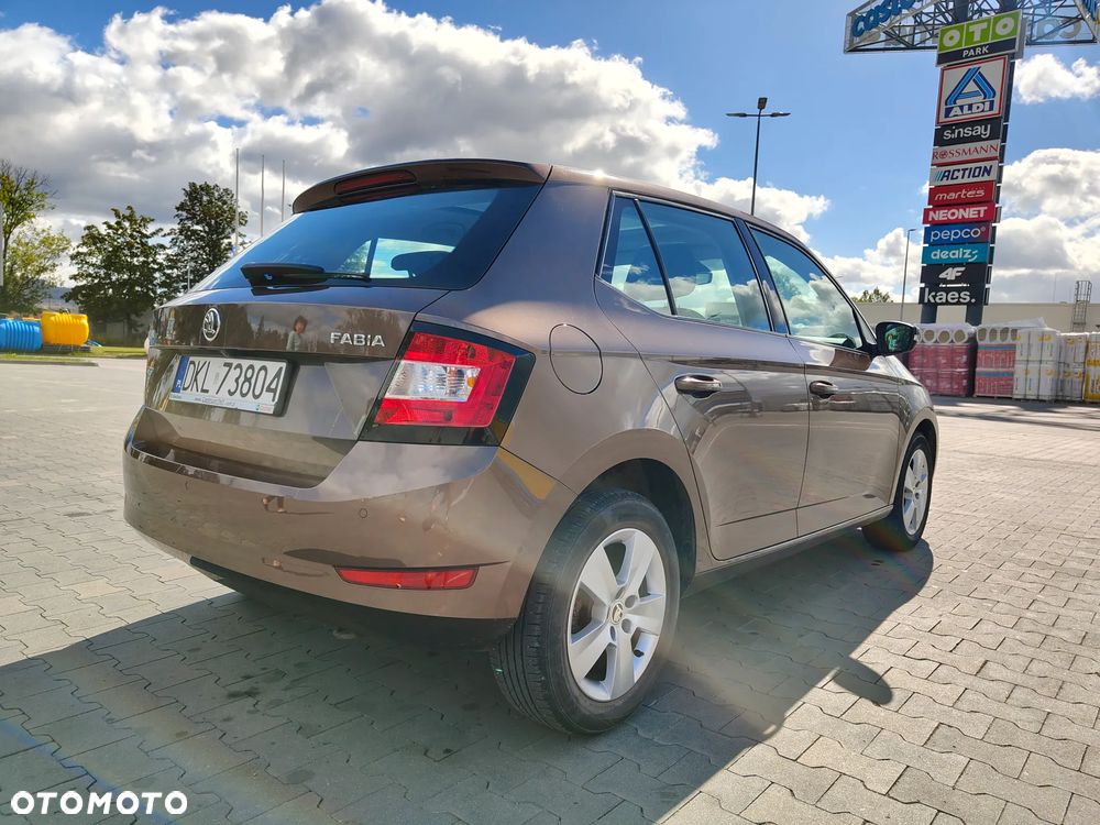 Skoda Fabia 1.0 TSI Ambition - 6