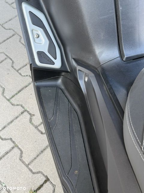 Yamaha X-max - 11