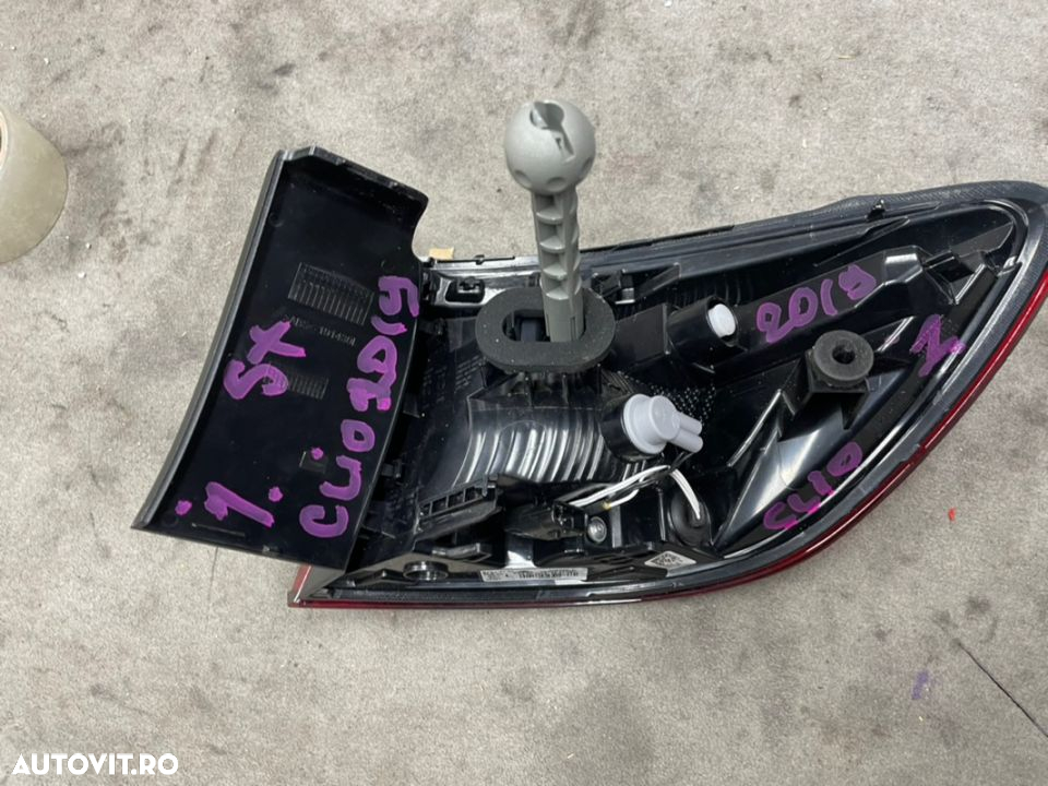 Stop stanga spate RENAULT CLIO hatchback an 2019-2022 led si bec - 4