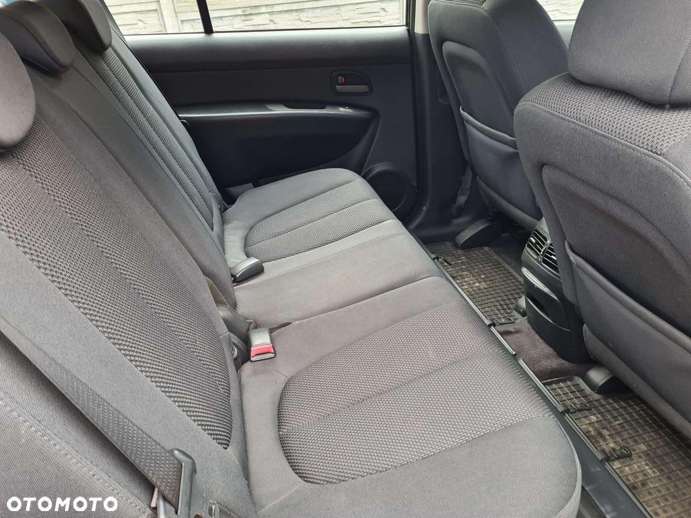 Kia Carens CRDi DPF LX - 5
