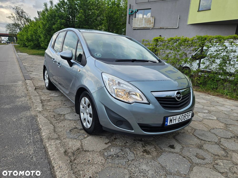 Opel Meriva 1.4 Essentia - 1