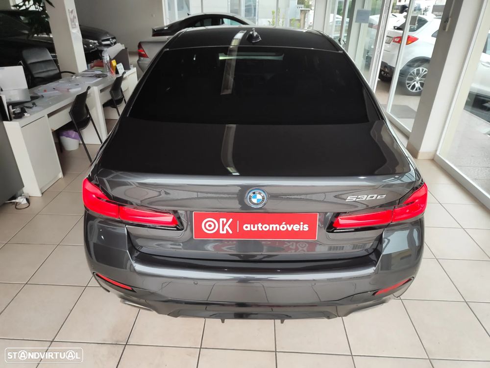 BMW 530 e Pack M - 11