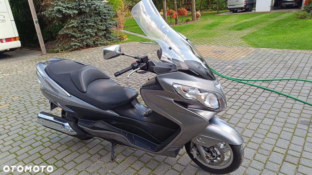 Suzuki Burgman - 2