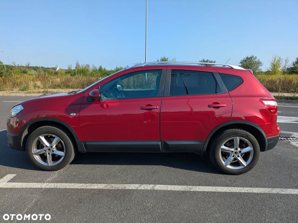 Nissan Qashqai 2.0 dCi 4x4 Tekna Premium - 3