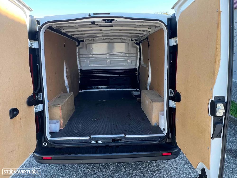 Renault Trafic L2H1 2.0 dci grand confort - 12