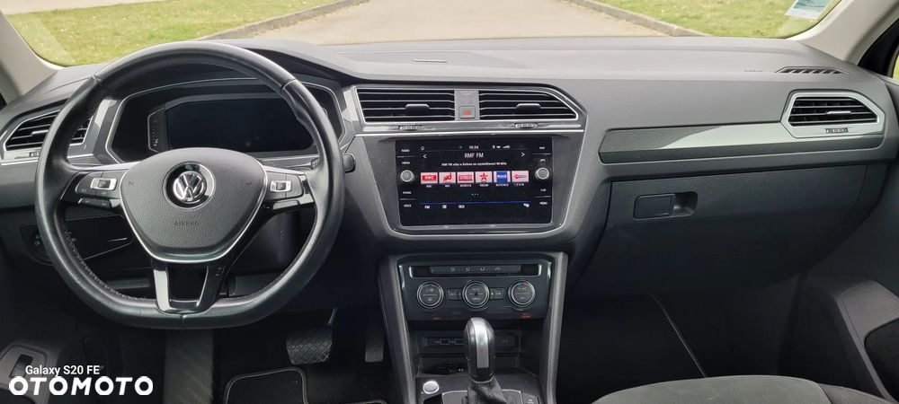 Volkswagen Tiguan 2.0 TDI SCR DSG R-Line - 12