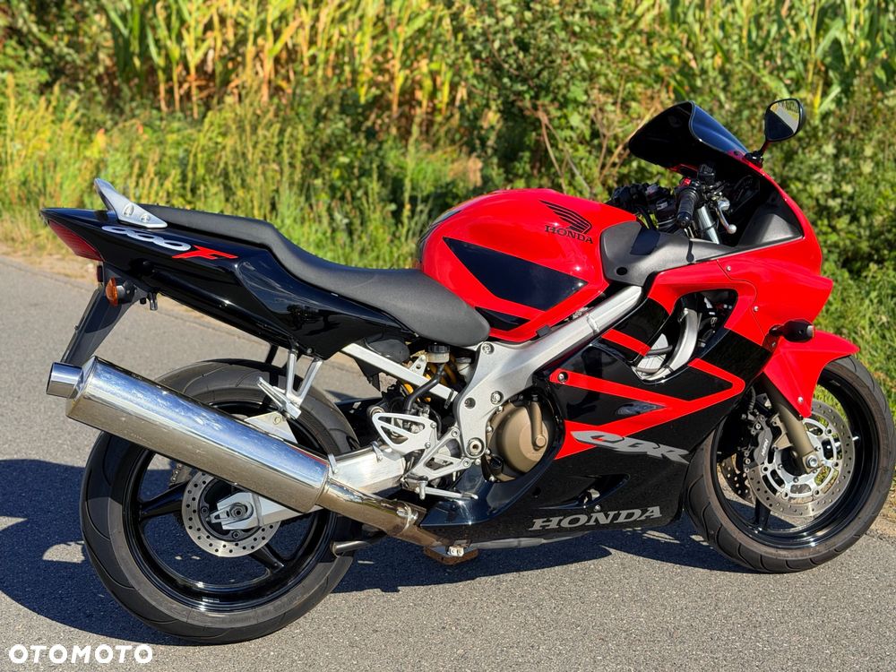 Honda CBR - 15