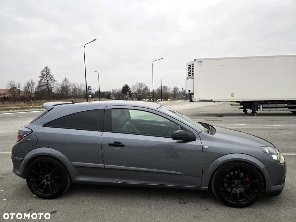 Opel Astra 2.0 Turbo Sport - 40
