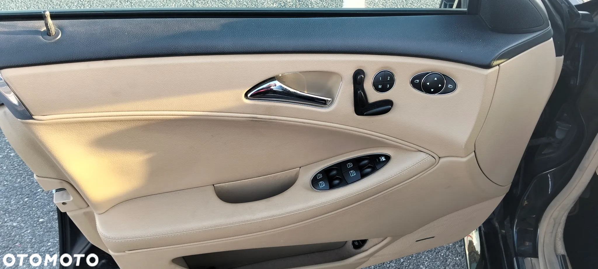 Mercedes-Benz CLS 500 - 13