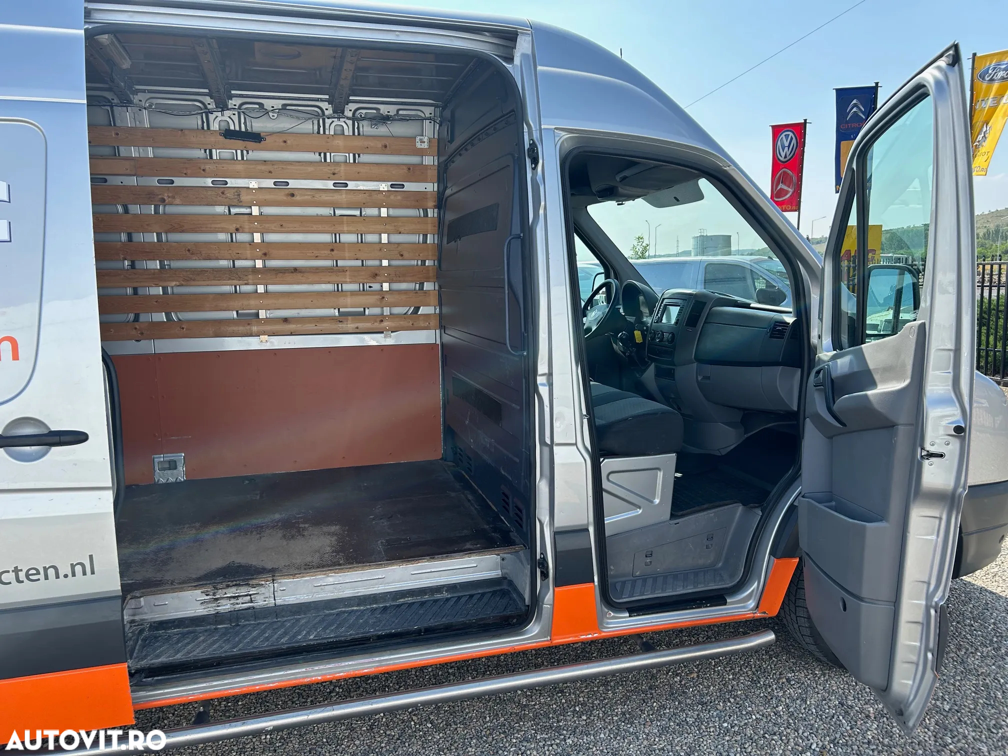 Volkswagen Crafter - 5