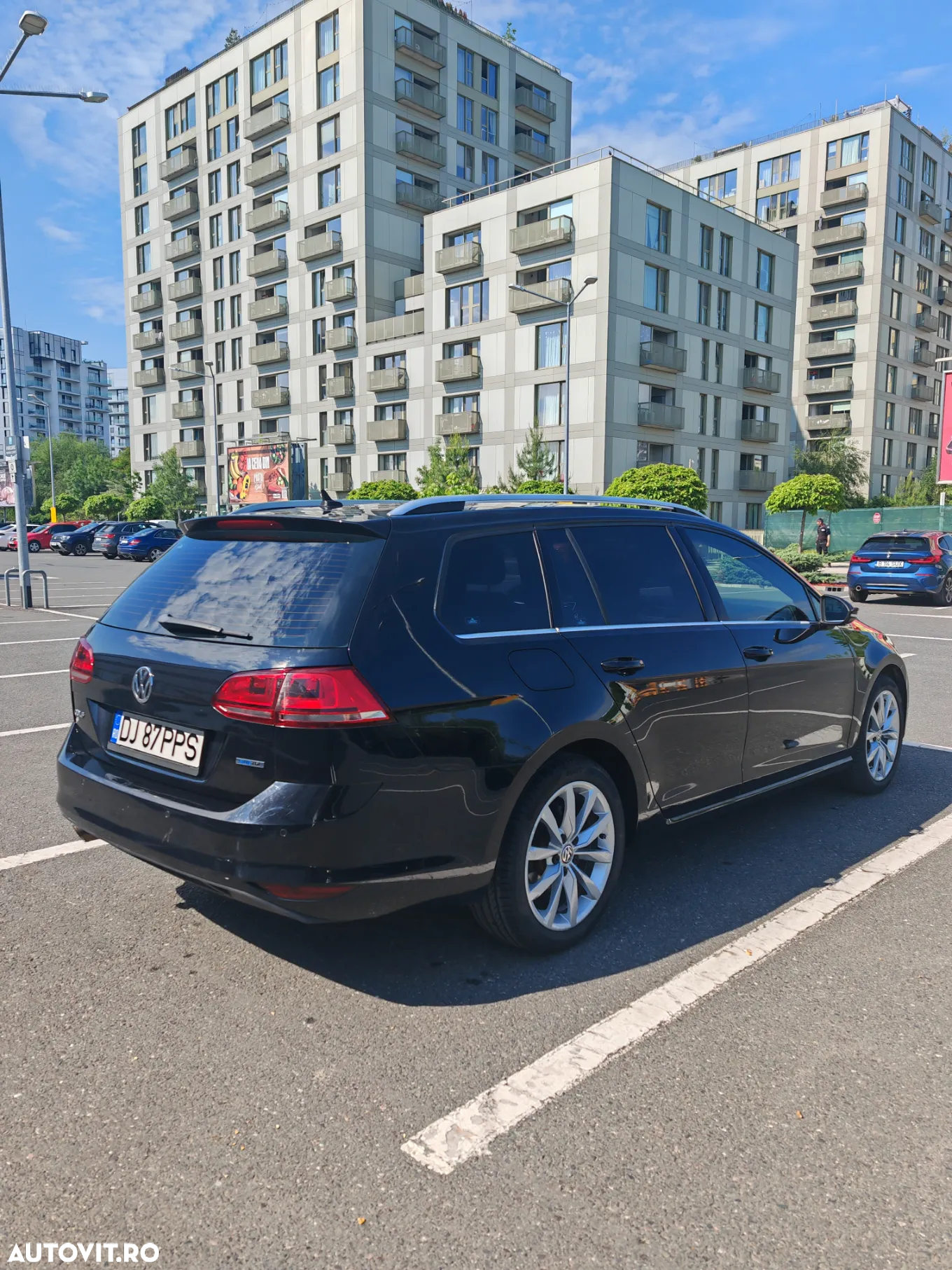 Volkswagen Golf 1.6 TDI DSG BMT Highline - 3