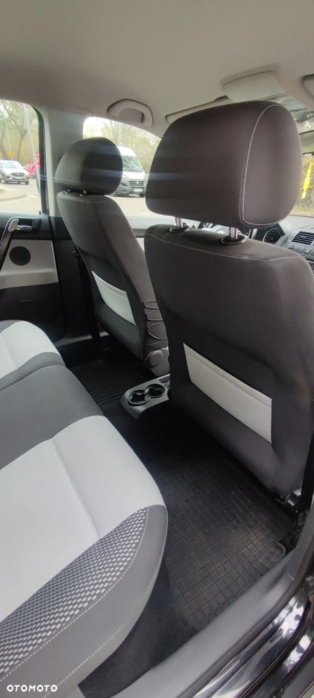 Volkswagen Polo 1.6 Automatik CrossPolo - 28