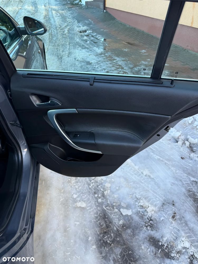Opel Insignia 2.0 CDTI 4x4 Edition - 16