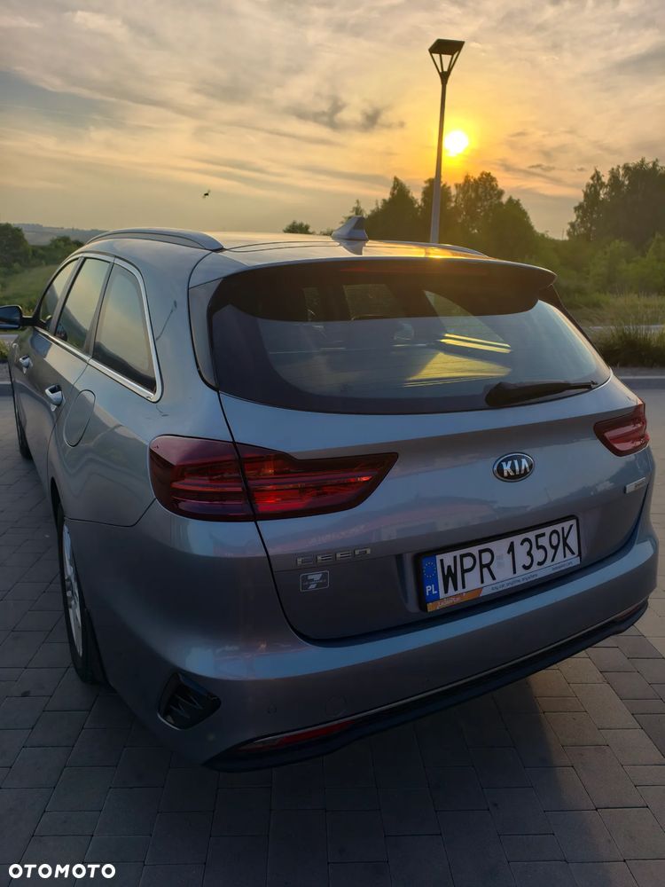 Kia Ceed 1.6 CRDi mHEV S - 8