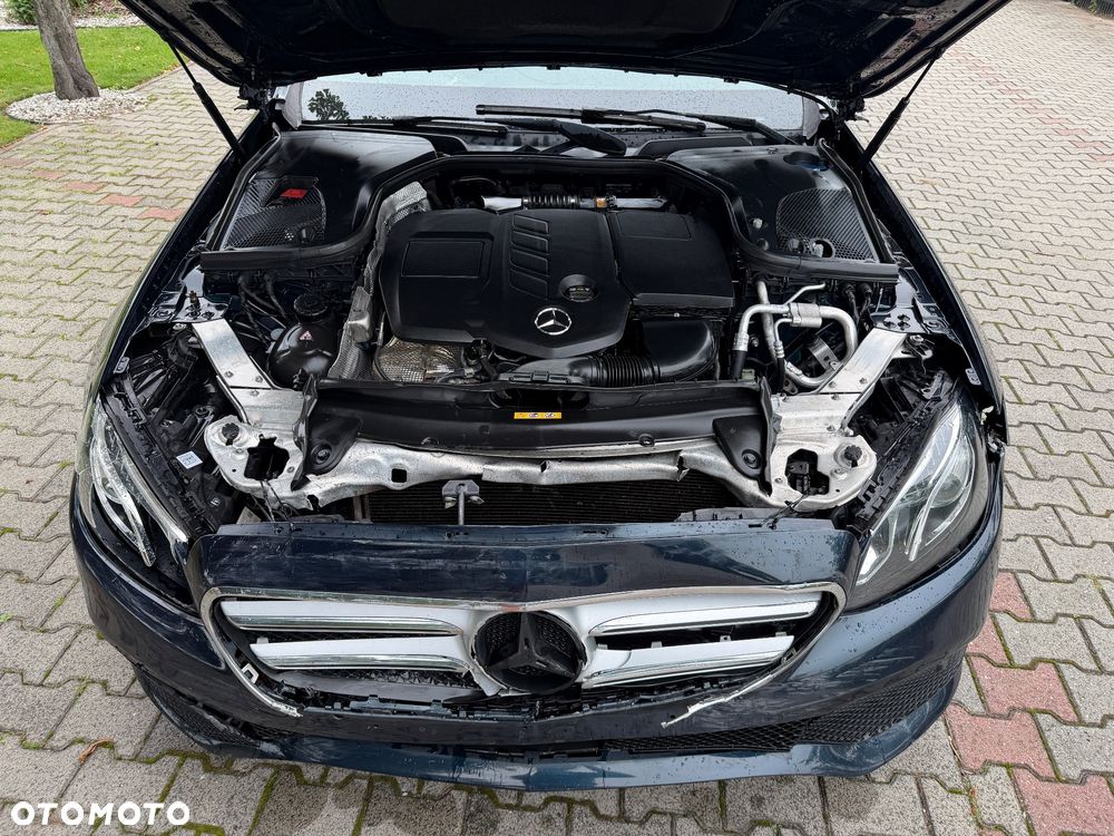 Mercedes-Benz Klasa E 200 d 9G-TRONIC Exclusive - 31