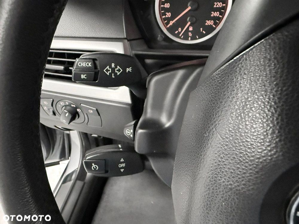 BMW Seria 5 - 30