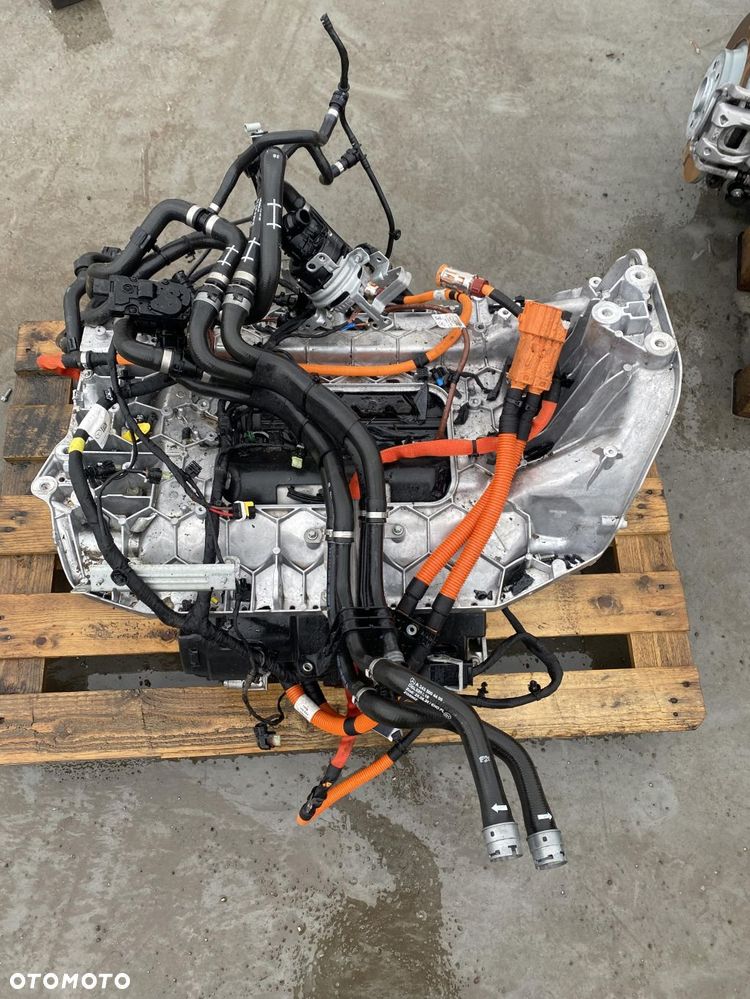 Mercedes EQB 250 silnik kompletny - 2