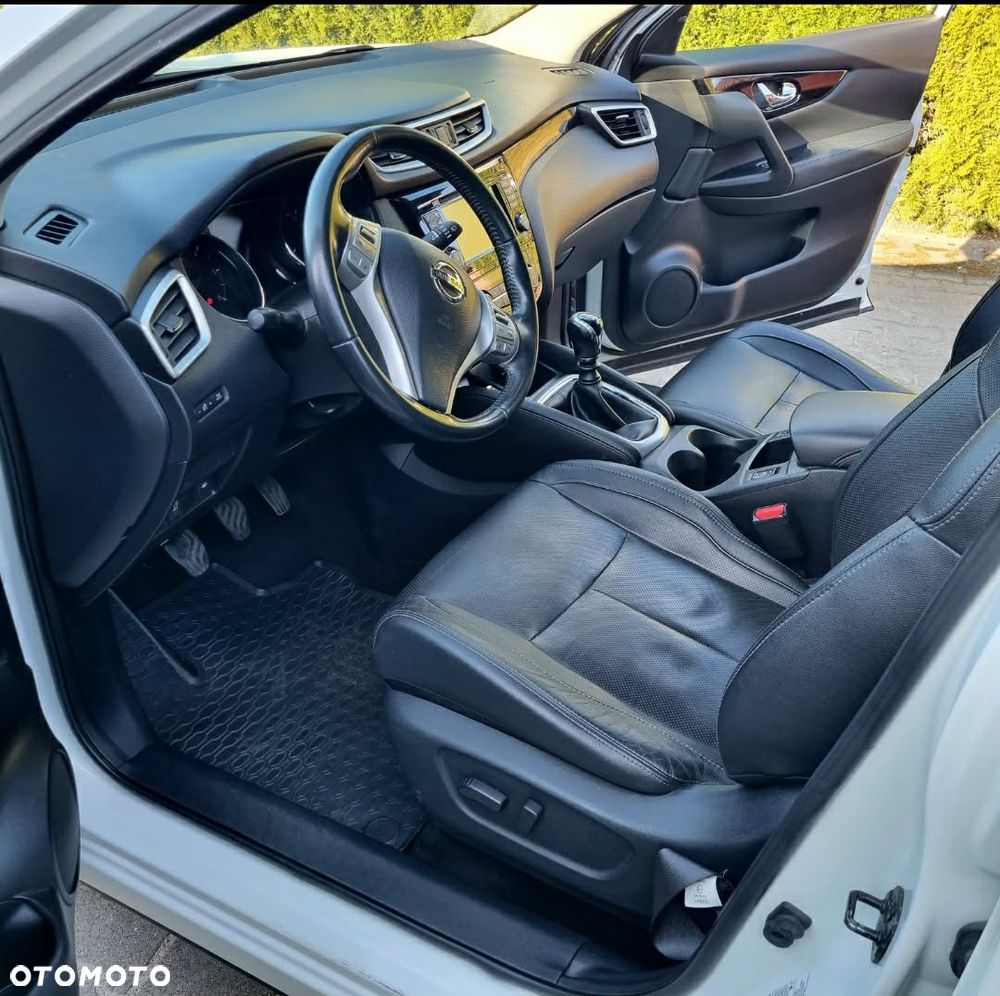 Nissan Qashqai 1.5 dCi Tekna - 12