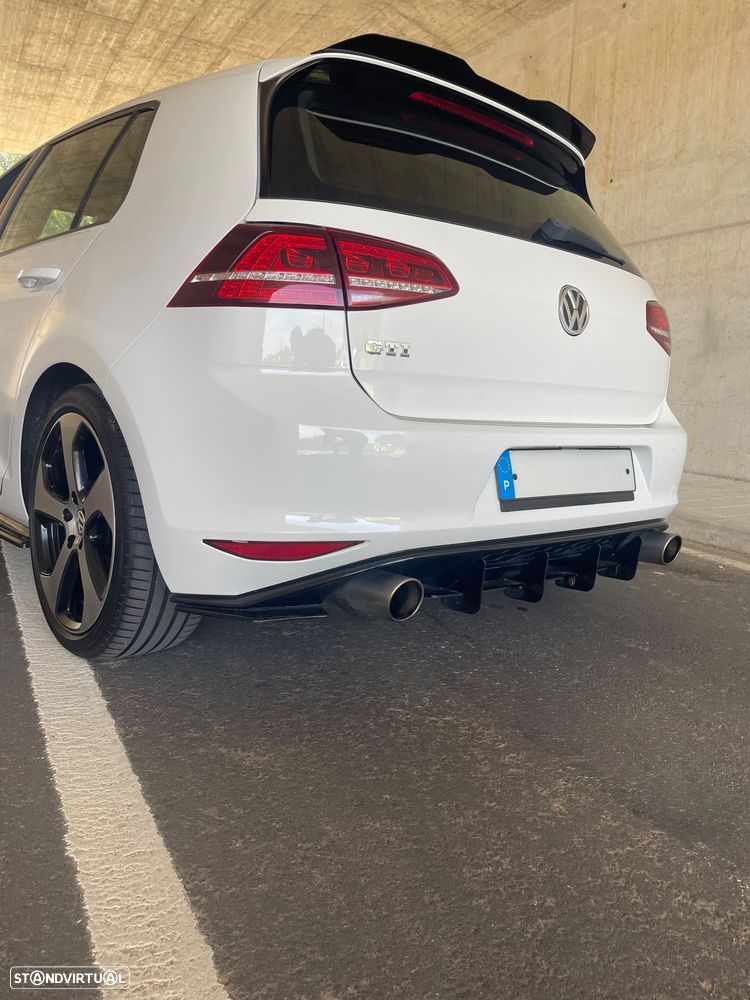 VW Golf 2.0 TSi GTi DSG - 14