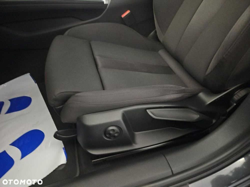 Audi A4 - 12