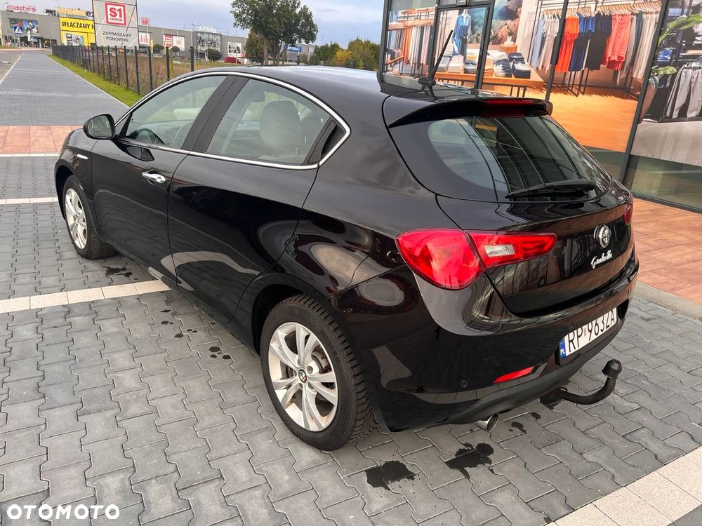 Alfa Romeo Giulietta - 16