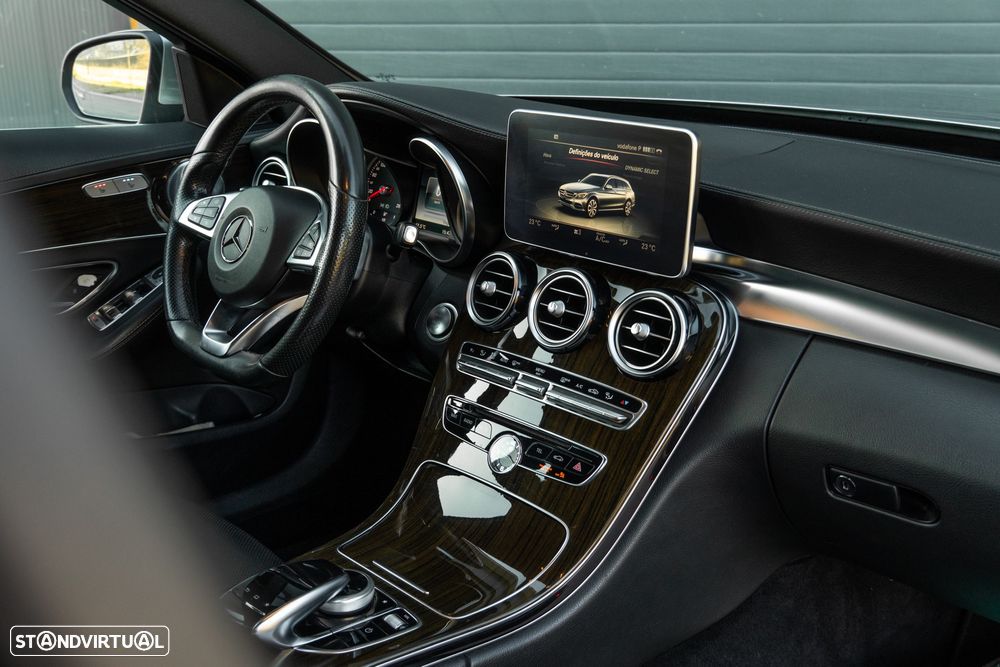 Mercedes-Benz C 300 BlueTEC Hybrid AMG Line - 20