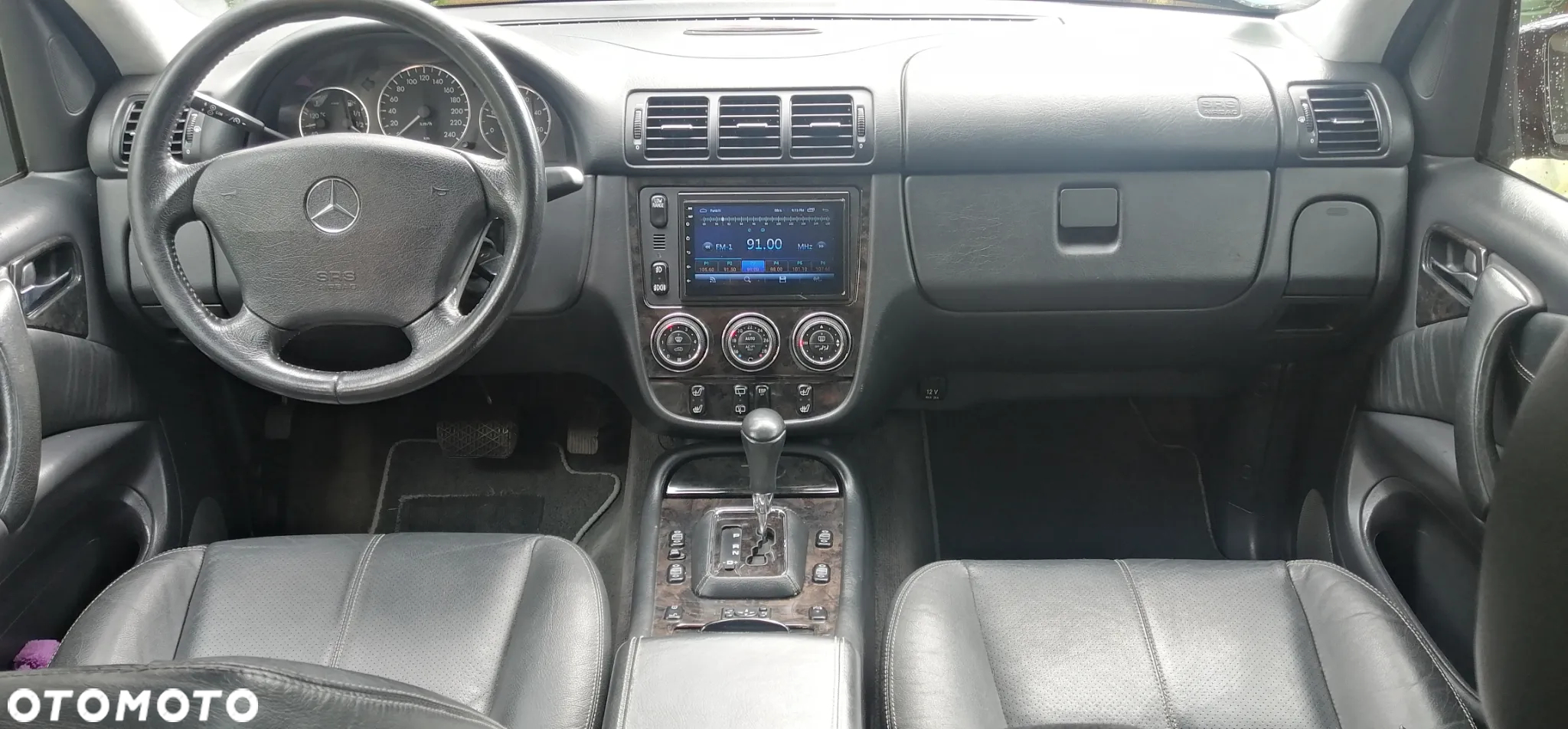Mercedes-Benz ML - 16