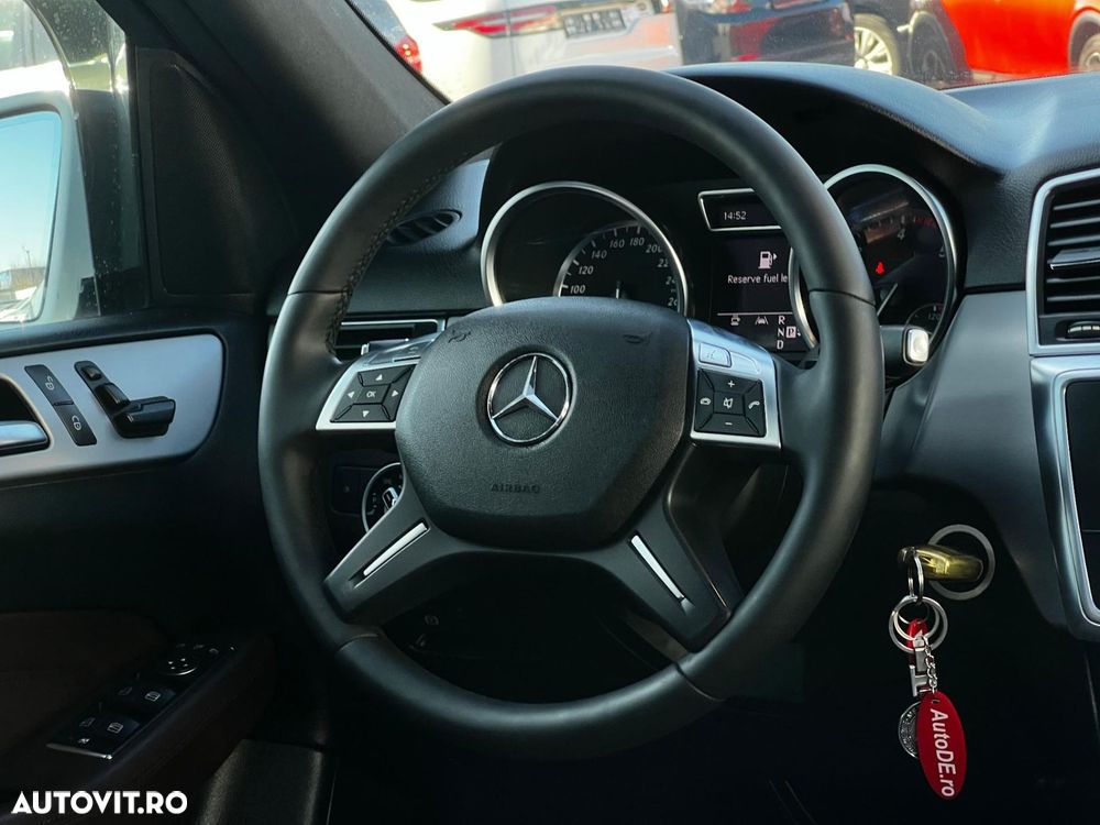 Mercedes-Benz ML 350 BlueTEC 4MATIC Aut - 9