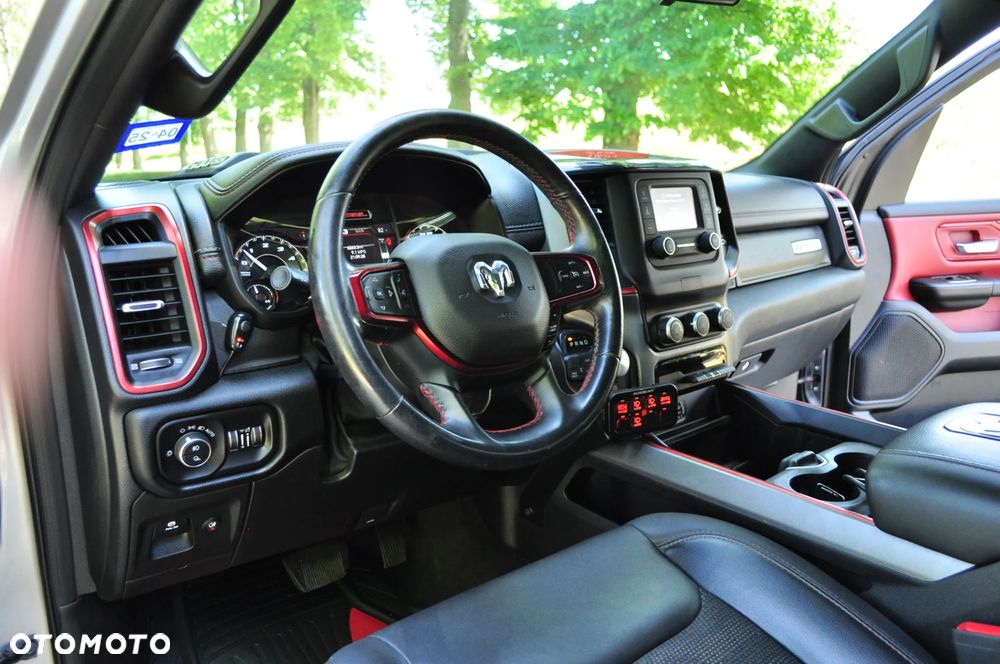 RAM 1500 5.7 Quad Cab Longbed Rebel - 17