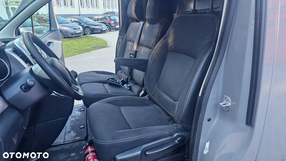 Renault Trafic - 14