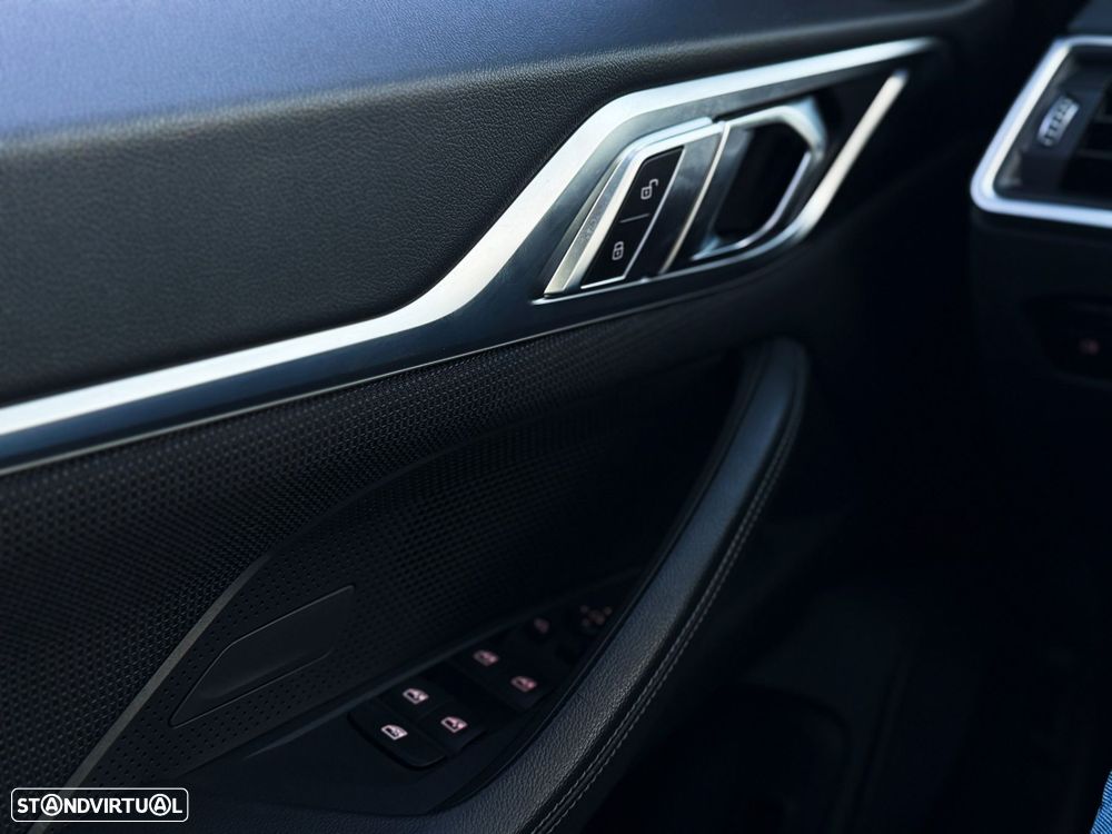 BMW i4 eDrive40 - 19
