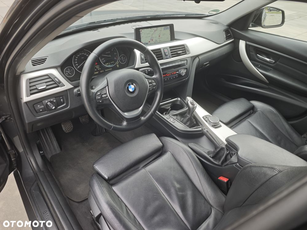 BMW Seria 3 320d Blue Performance Sport Line - 6