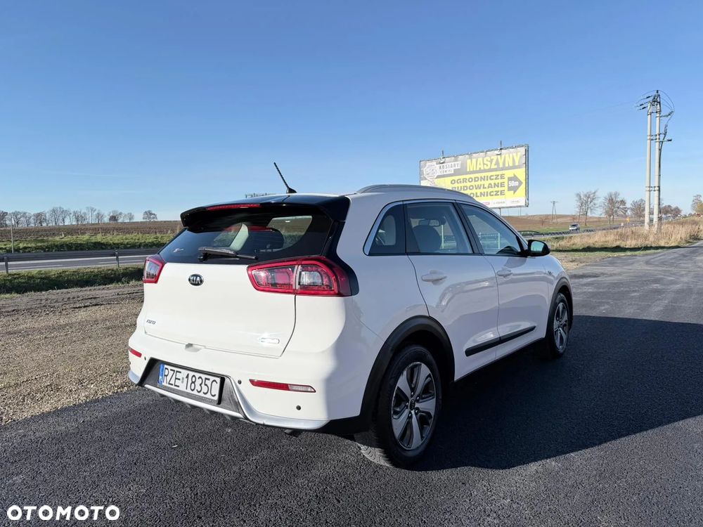Kia Niro 1.6 GDI Hybrid L - 5