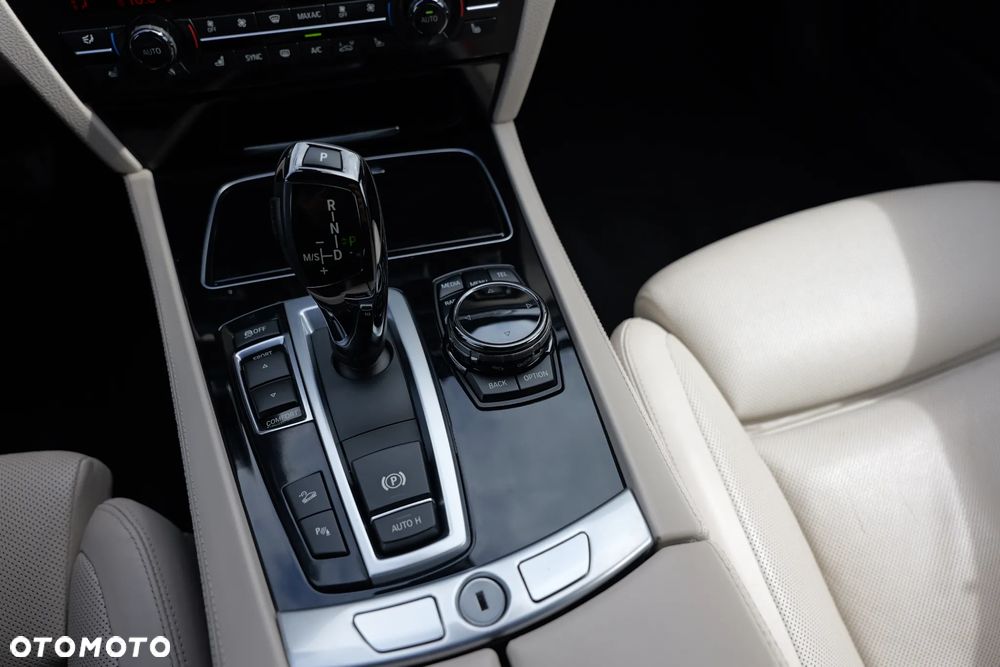 BMW Seria 7 750Ld xDrive Blue Performance Edition Exclusive - 37