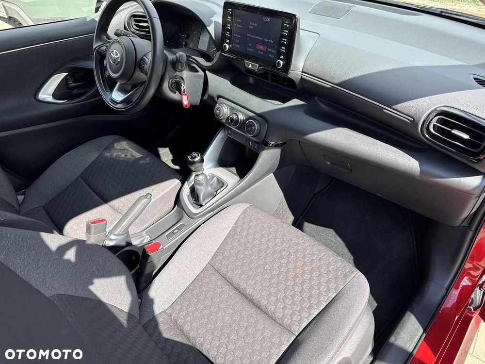 Toyota Yaris - 9