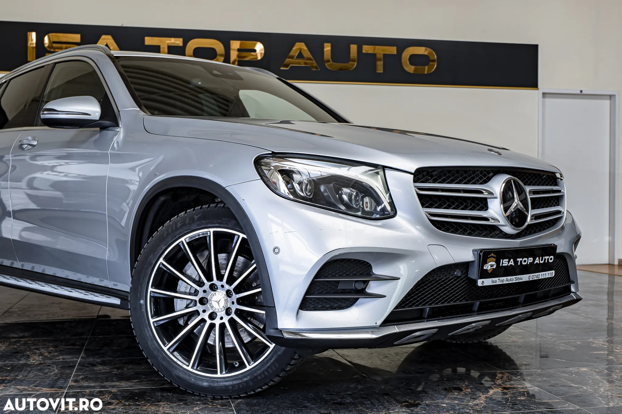 Mercedes-Benz GLC 250 4Matic 9G-TRONIC AMG Line - 22