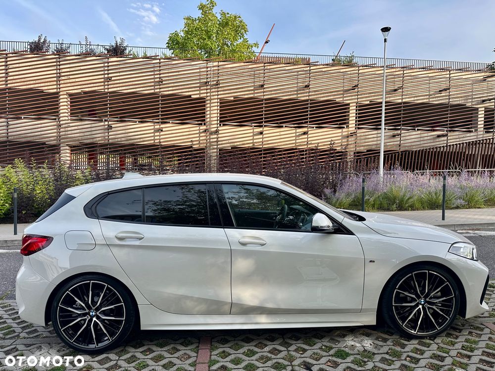 BMW Seria 1 120d xDrive M Sport - 5