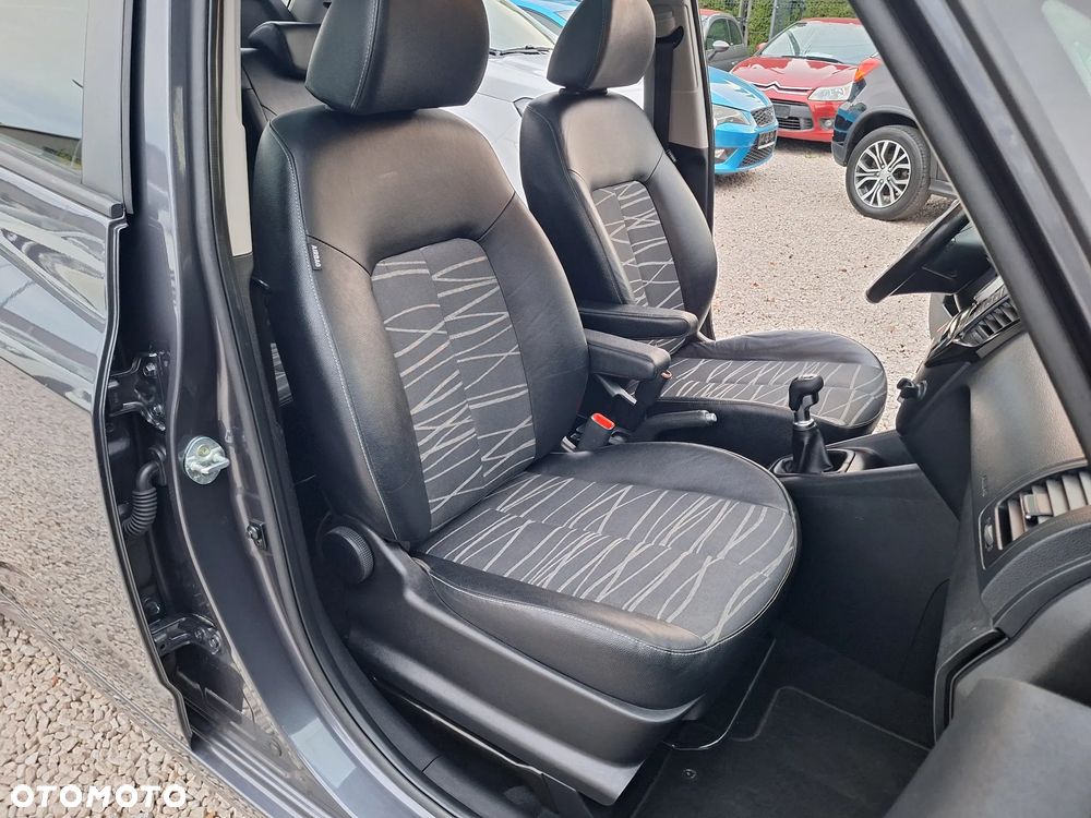 Kia Venga 1.6 CVVT Dream-Team Edition - 30