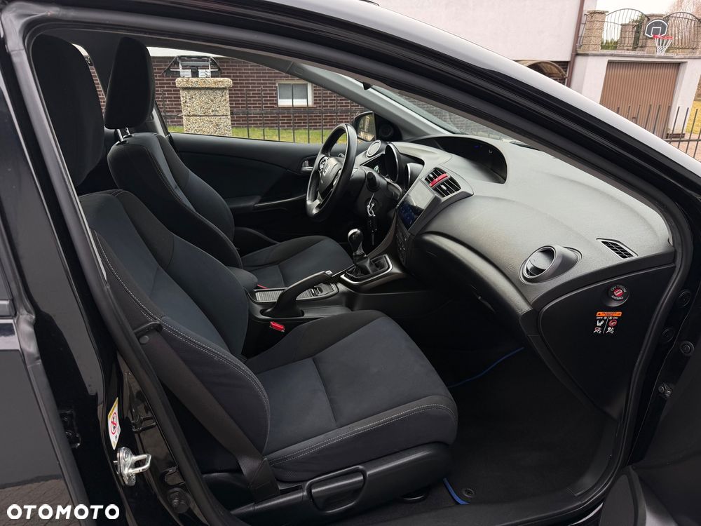 Honda Civic 1.6 i-DTEC Executive Navi - 18