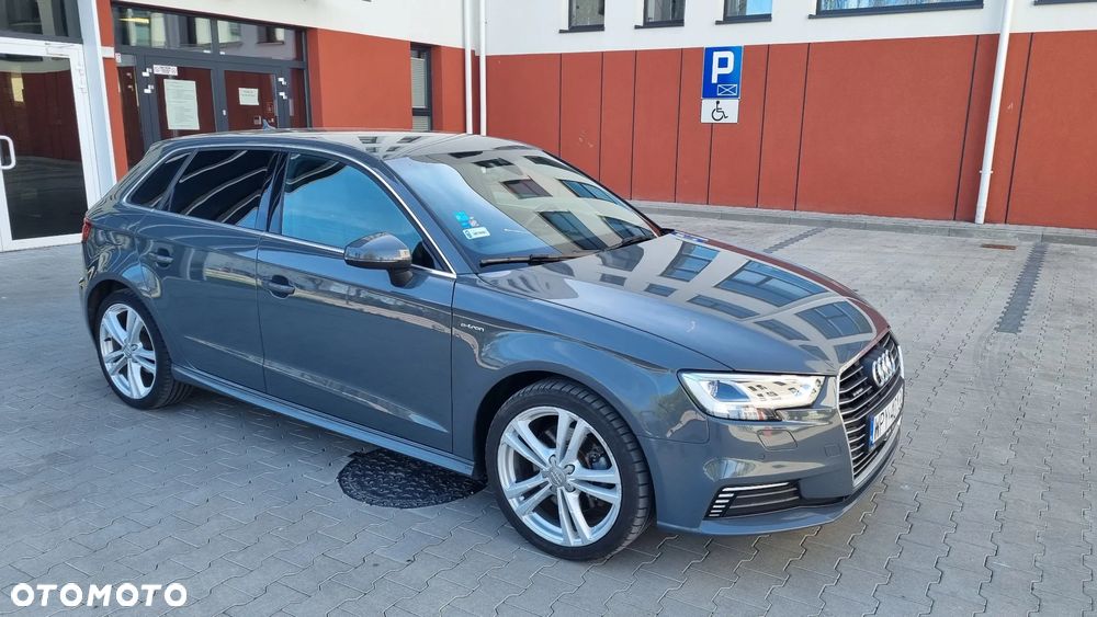 Audi A3 Sportback - 3