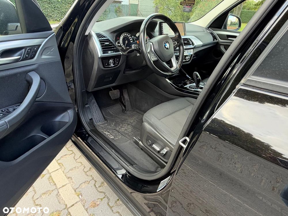 BMW X3 - 33