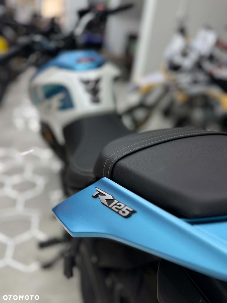 VOGE R125 - 6