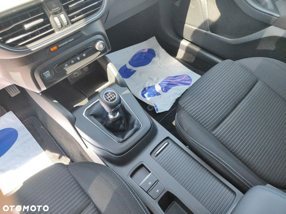 Ford Focus - 14
