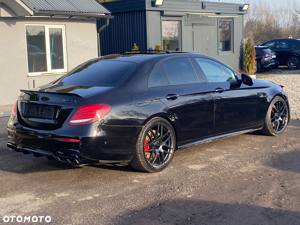 Mercedes-Benz Klasa E - 6