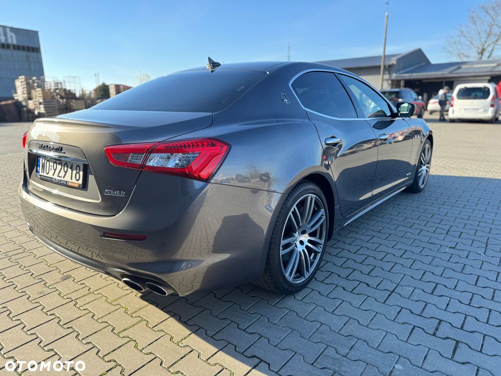 Maserati Ghibli S - 5