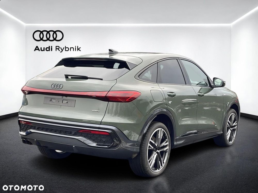 Audi Q5 Sportback - 8