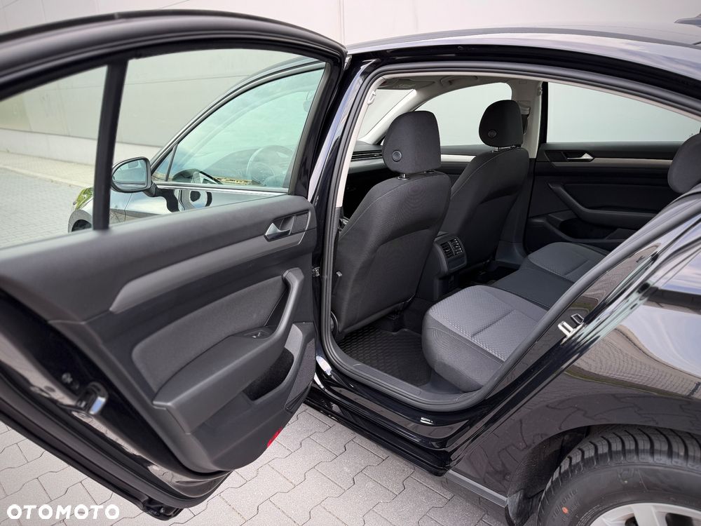 Volkswagen Passat 1.5 TSI EVO Business DSG - 15