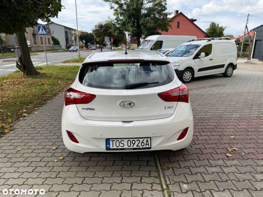 Hyundai i30 1.4 Fifa World Cup Edition - 10